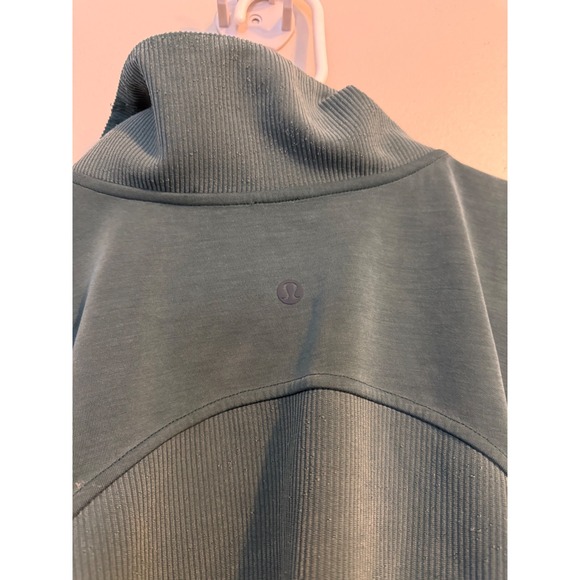 Lululemon Cropped Quarter Zip Sweatshirt Teal Corduroy Accents Pullover Women's - Picture 5 of 6